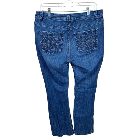 Lee Slender Secret Lower on the Waist Straight Leg Fleur de Lis Jeans Size 16 - Picture 2 of 10